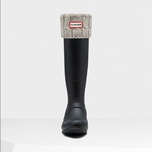 HUNTER BRAND Cable Knitted Cuff Tall Boot Socks